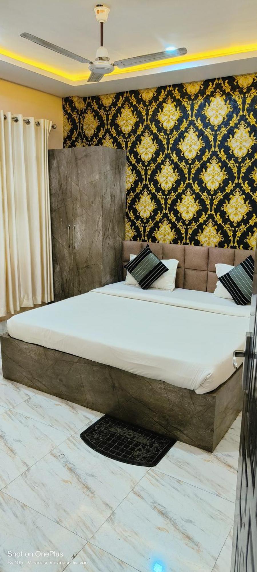Annapurna Palace Guest house *